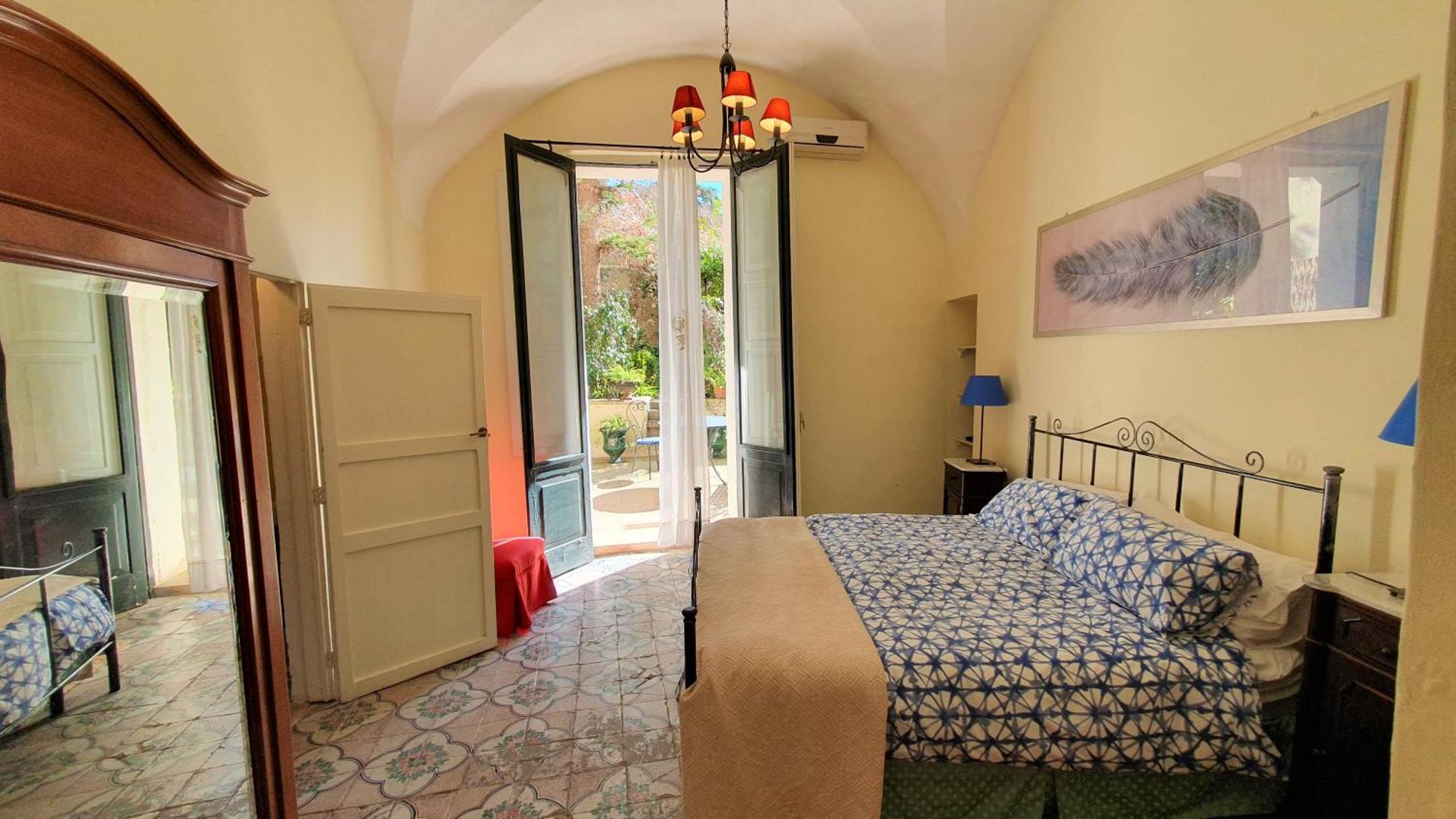 Palazzo Bernardini Apartment Lecce Exterior photo